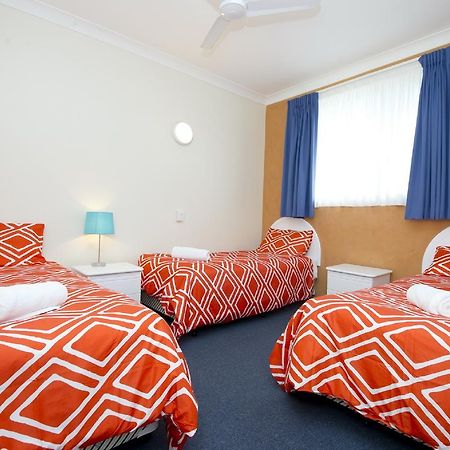 Tuncurry Beach Motel Екстер'єр фото
