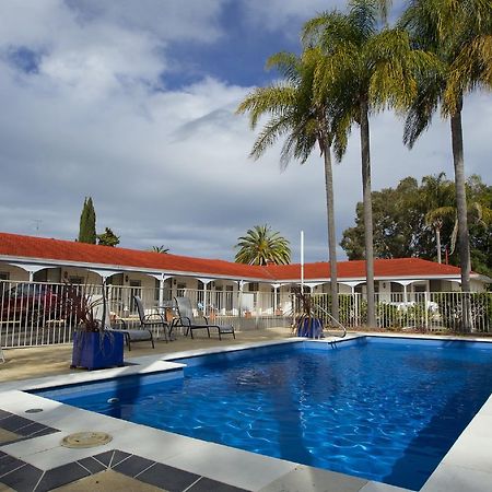 Tuncurry Beach Motel Екстер'єр фото