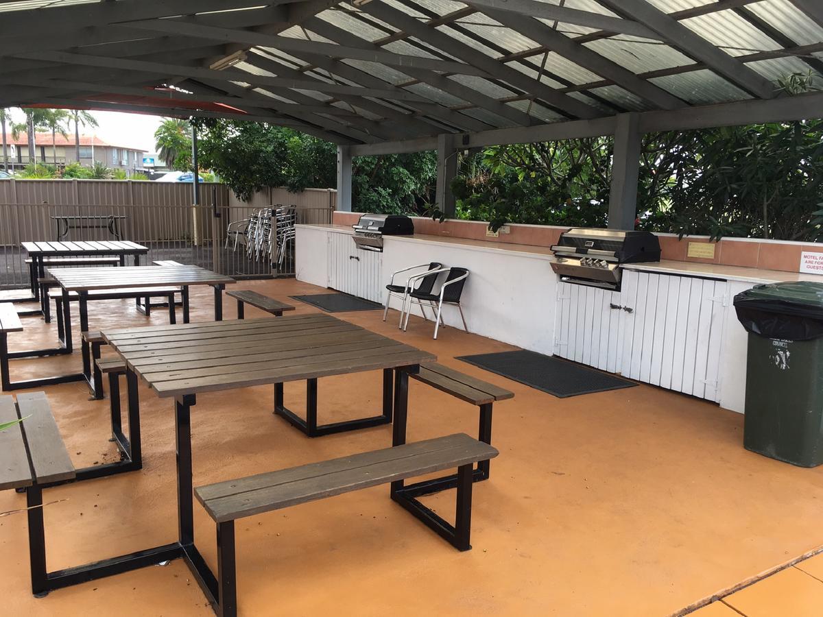 Tuncurry Beach Motel Екстер'єр фото