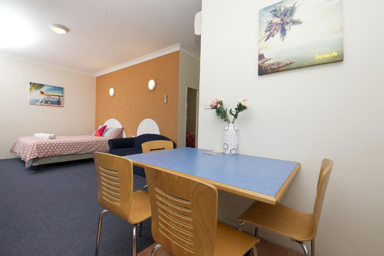 Tuncurry Beach Motel Екстер'єр фото